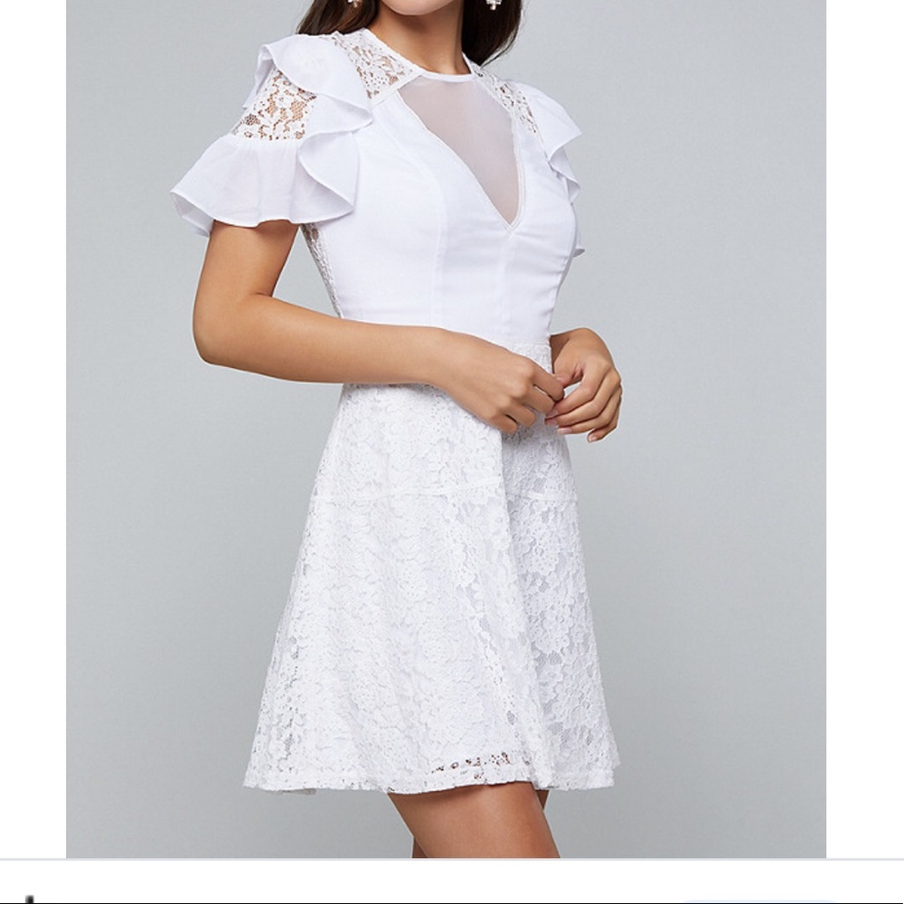 BEBE lace detailed flare dress new Sz 00